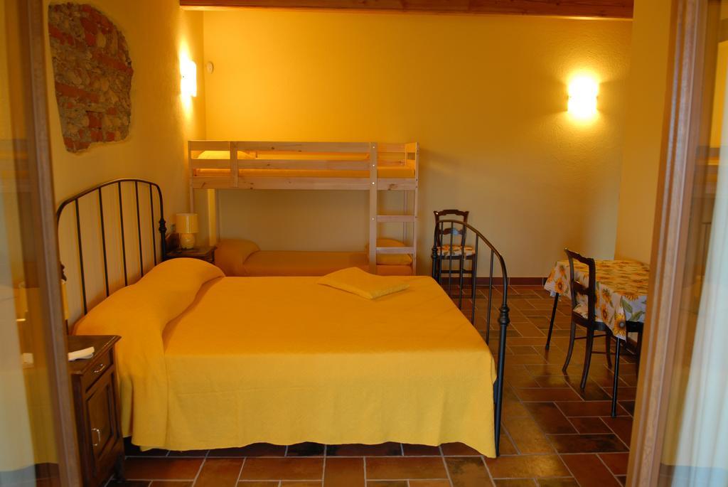 Agriturismo Fior Di Campo Dronero Quarto foto